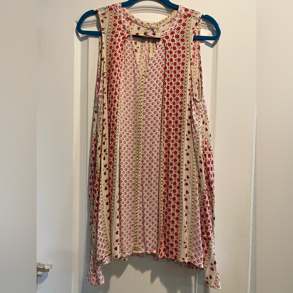 EN CRÈME LG BOHO SLEEVELESS TOP (D)